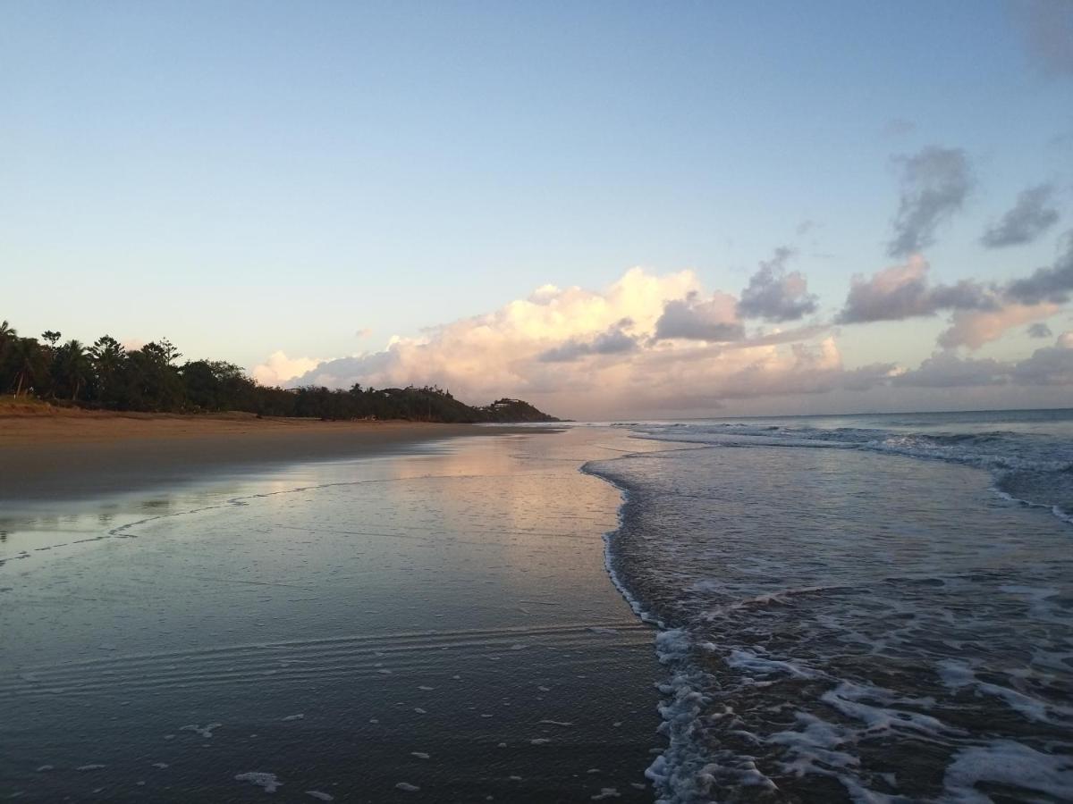 The Shores Holiday Apartments Mackay Exteriör bild