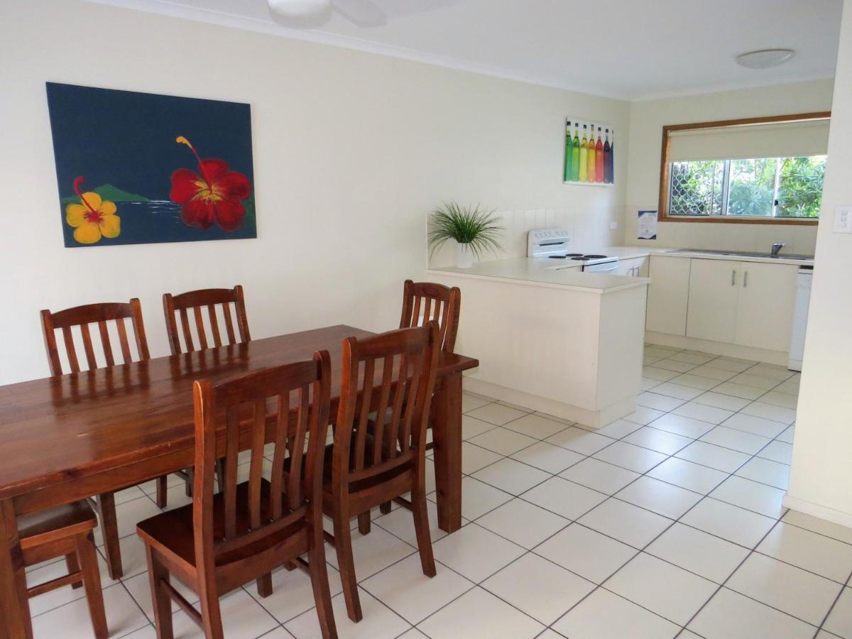 The Shores Holiday Apartments Mackay Rum bild