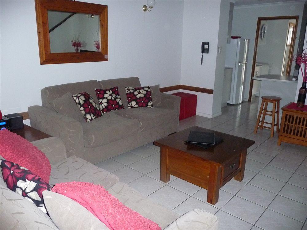 The Shores Holiday Apartments Mackay Exteriör bild