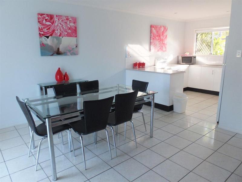 The Shores Holiday Apartments Mackay Exteriör bild