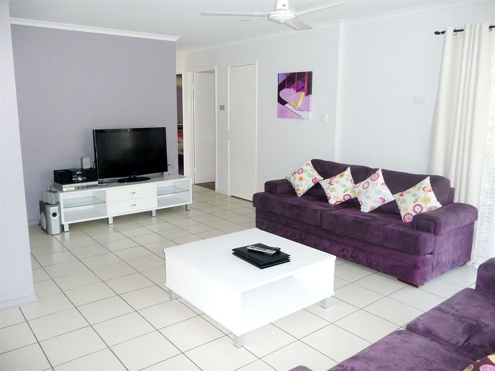 The Shores Holiday Apartments Mackay Exteriör bild