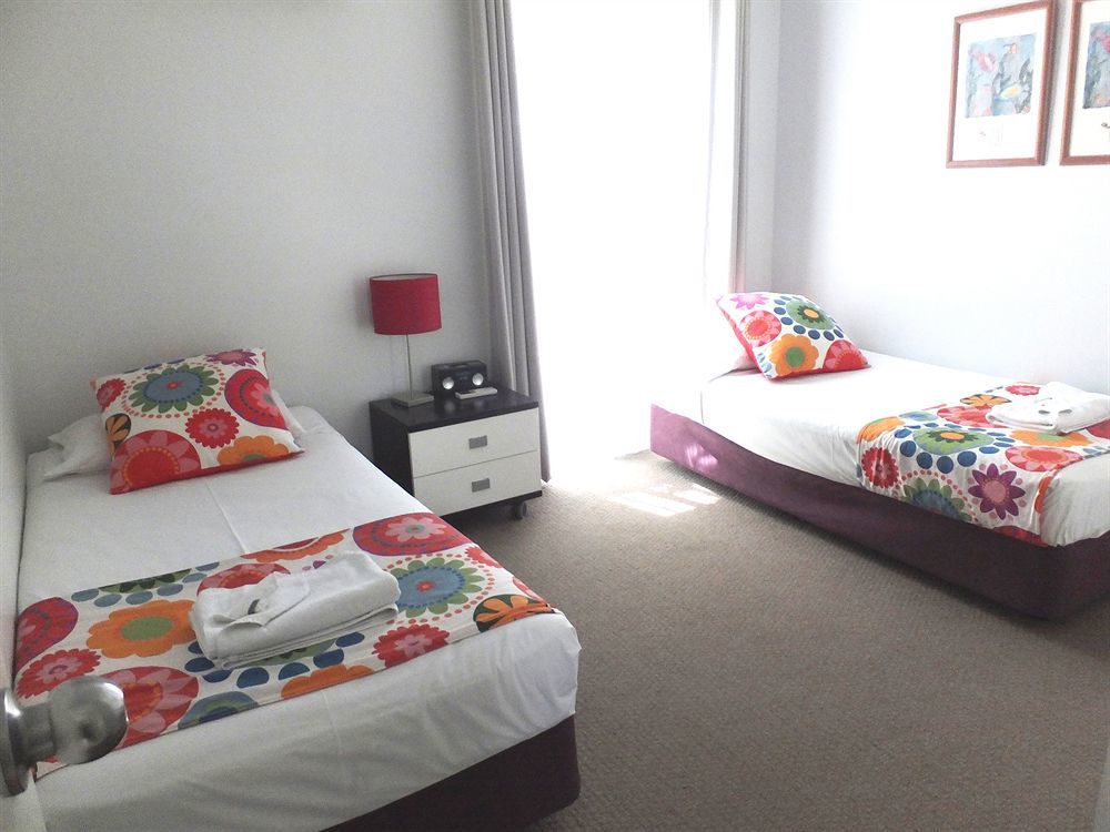 The Shores Holiday Apartments Mackay Exteriör bild