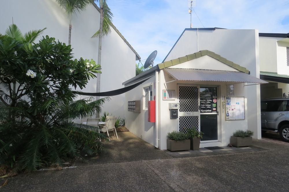 The Shores Holiday Apartments Mackay Exteriör bild