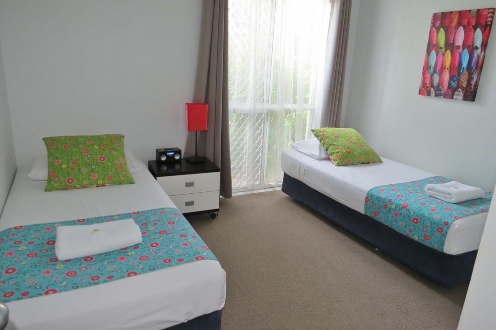 The Shores Holiday Apartments Mackay Exteriör bild