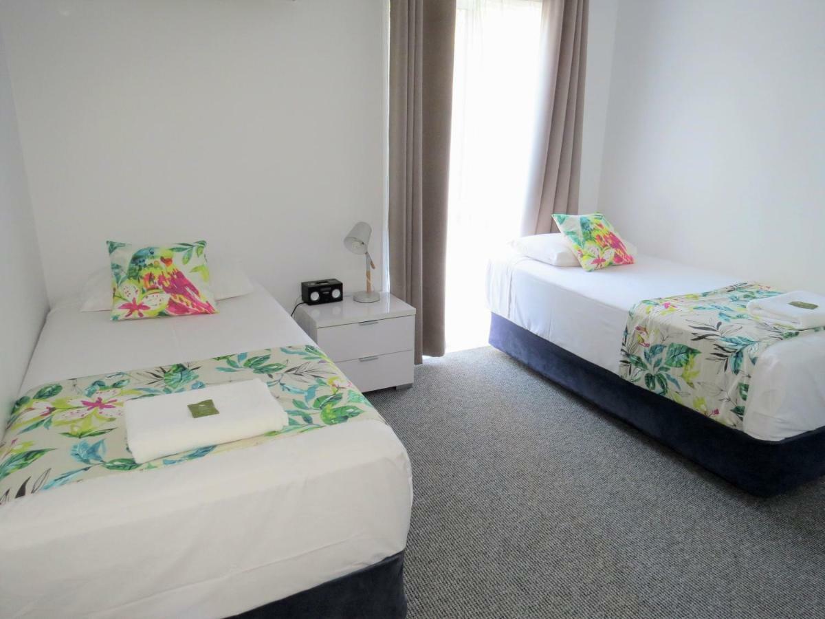 The Shores Holiday Apartments Mackay Exteriör bild