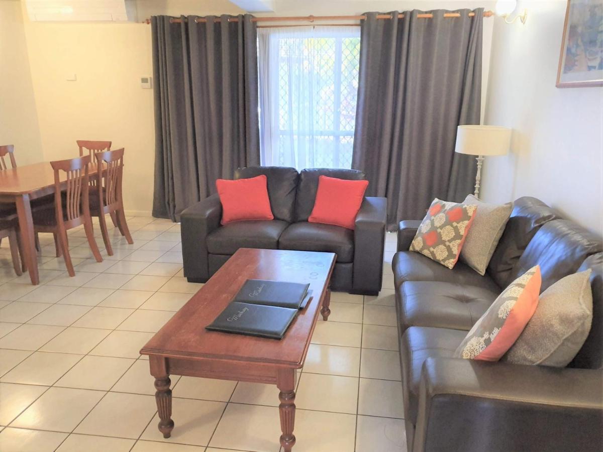 The Shores Holiday Apartments Mackay Exteriör bild